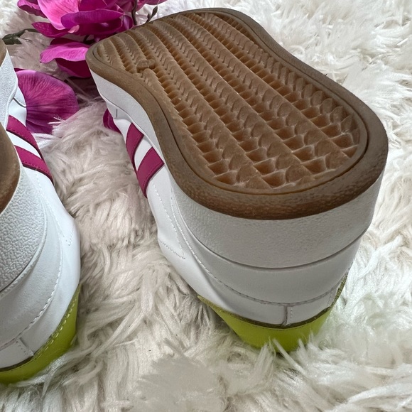 🌸Lucky Brand white leather sneakers - Picture 8 of 11